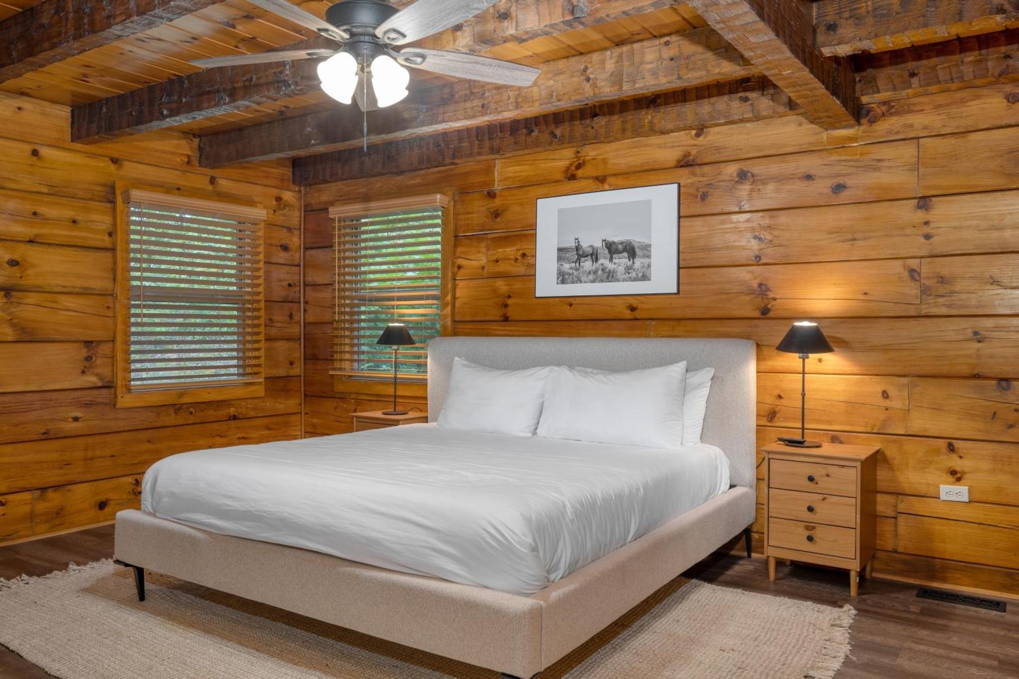 Dudley I By Avantstay Cosy Cabin W Hot Tub Incredible Views Pigeon Forge Exterior photo