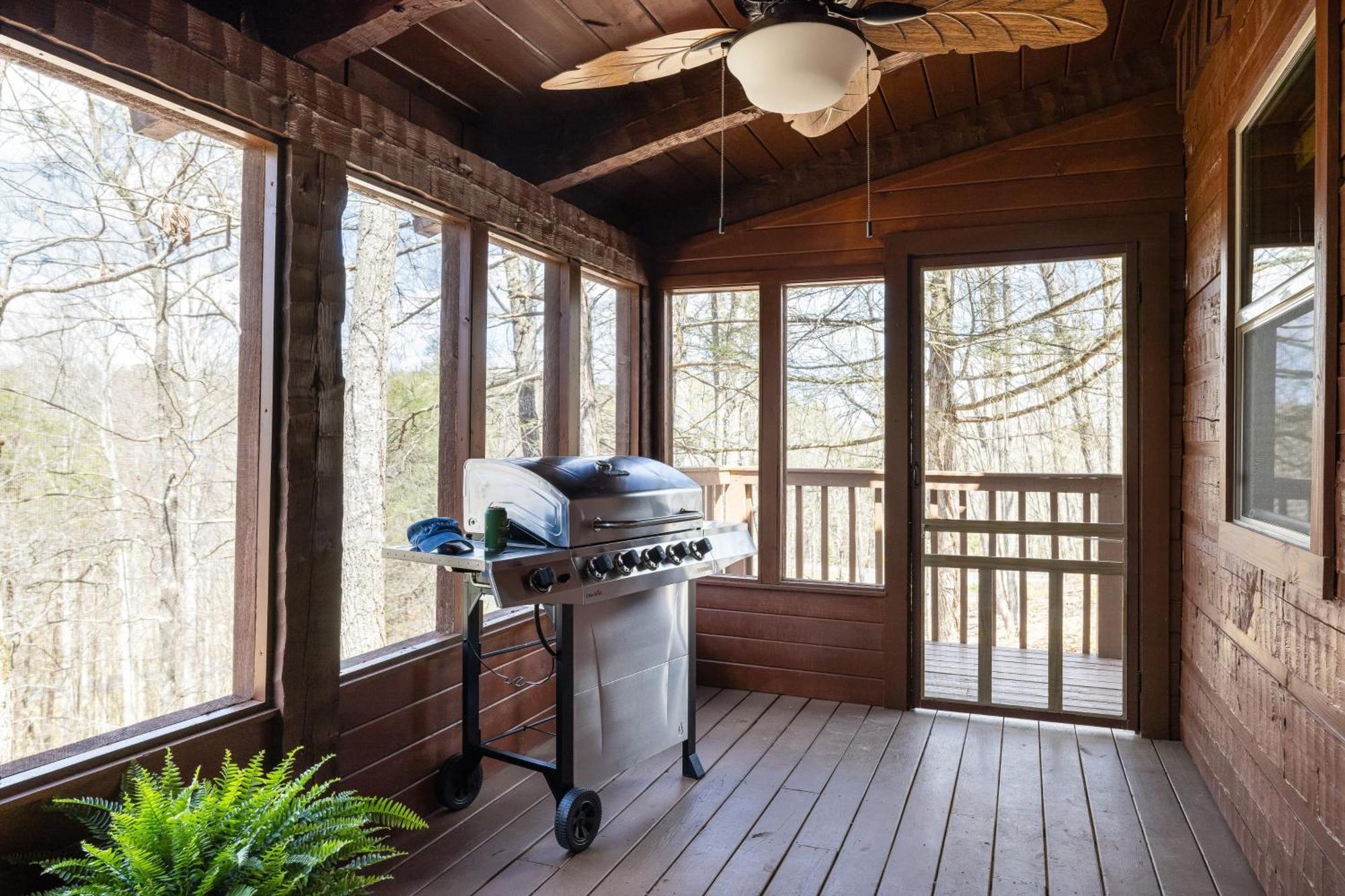 Dudley I By Avantstay Cosy Cabin W Hot Tub Incredible Views Pigeon Forge Exterior photo